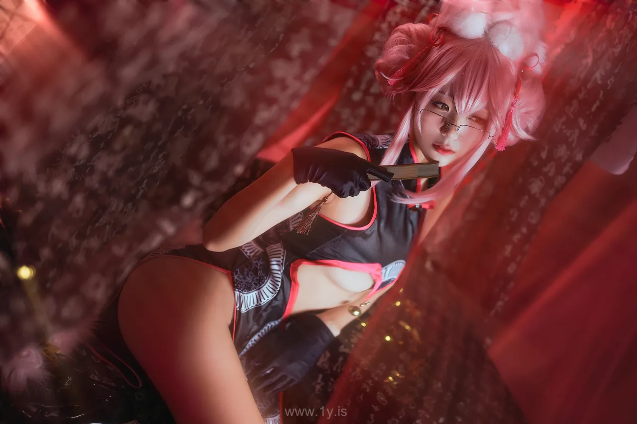 Coser@黑川 NO.022 Knockout Asian Model 杀阶旗袍柯杨斯卡娅